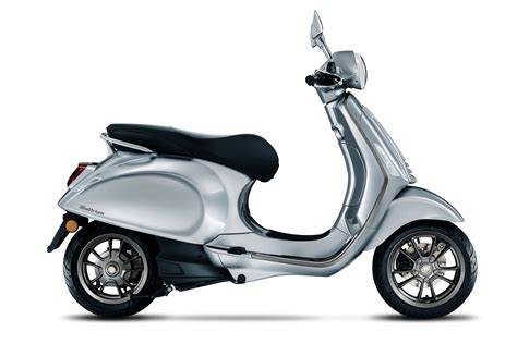 Vespa Elettrica 45 km/h: price, consumption, colors