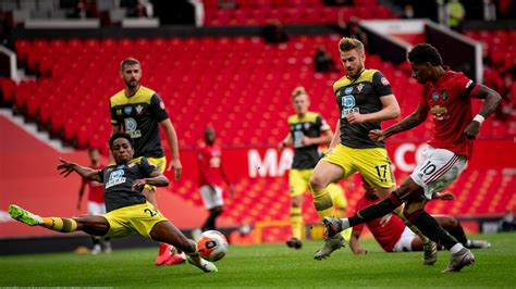 Match highlights of Man Utd v Southampton at Old Trafford 13 July 2020 | Manchester United