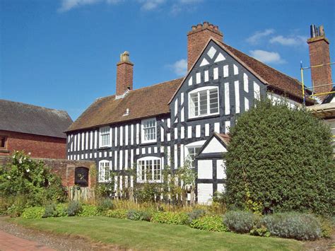 Boscobel House, England: How To Reach, Best Time & Tips