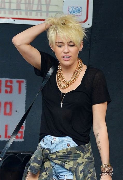 Trends Lifes: Miley Cyrus Short Pixie Haircut