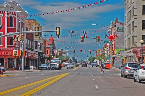 Downtown Cheyenne, Wyoming | I love Wyoming. Gonna try to ge… | Flickr