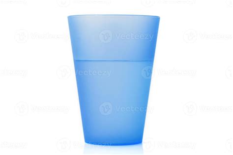 plastic cup with water 8173521 Stock Photo at Vecteezy