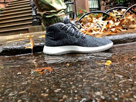 Allbirds Mizzle Review | The Waterproof Allbirds For Rainy Winter Days ...