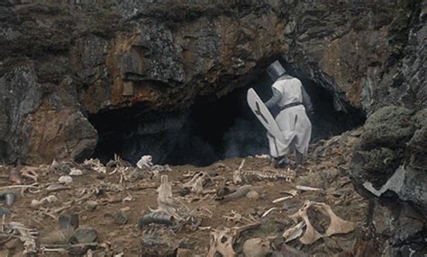 Killer Rabbit Of Caerbannog GIFs - Find & Share on GIPHY