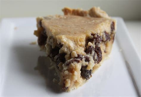 Sour Cream Raisin Pie - Espresso and CreamEspresso and Cream