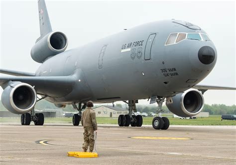 AMC Museum receives USAF’s first KC-10A Extender > Joint Base McGuire ...