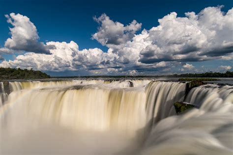 Devil`s Throat at the Iguazu Falls Stock Image - Image of iguazu ...