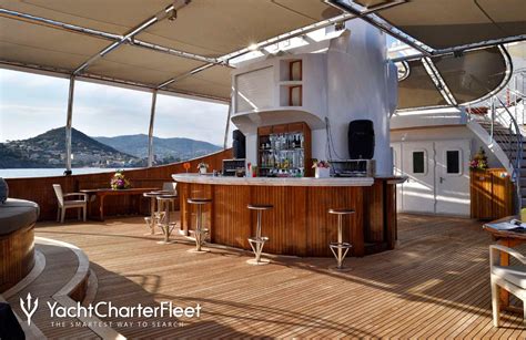 CHRISTINA O Yacht Photos - 99m Luxury Motor Yacht for Charter
