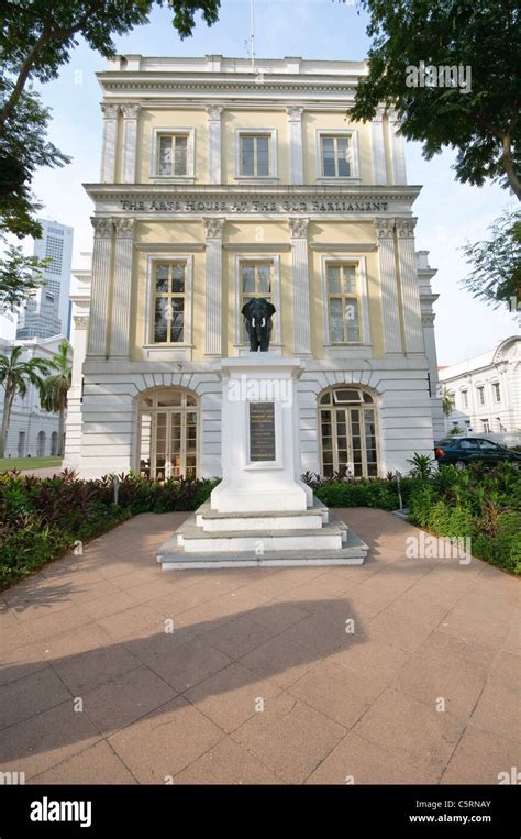 Old parliament house singapore hi-res stock photography and images - Alamy