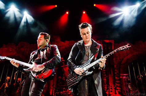 Concert Photos: Avenged Sevenfold @ Klipsch Music Center — Indianapolis ...