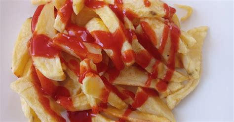 Chips with Chilli sauce Recipe by Emily Ogolla - Cookpad