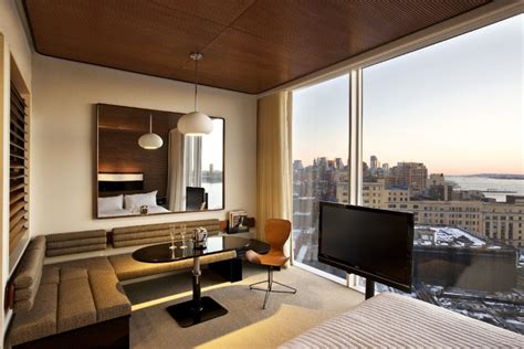 The Standard Hotel, New York / Polshek Partnership Architects | ArchDaily