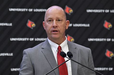 How much is Jeff Brohm's contract buyout? Louisville HC's salary and ...