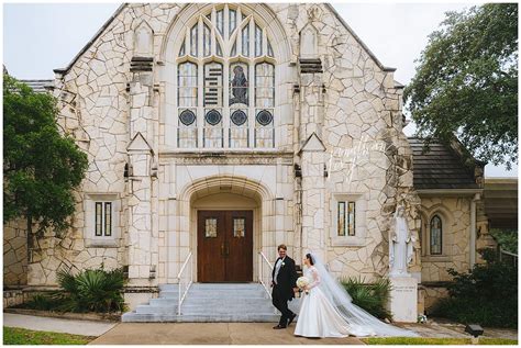 Menger Hotel Wedding - Amanda & William