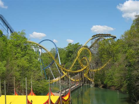 Loch Ness Monster - Coasterpedia - The Roller Coaster and Flat Ride Wiki