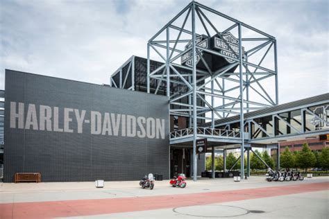 Harleydavidson Museum Milwaukee Stock Photo - Download Image Now - iStock