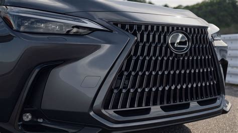 5 Reasons To Buy The Lexus NX Hybrid (And, 5 Reasons Why You Should ...