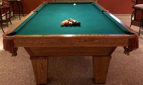 ID 1990s 8-Foot Brunswick Pool Table with Oak Veneer