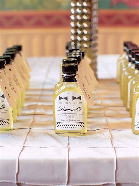 20 DIY Wedding Favors for Any Budget