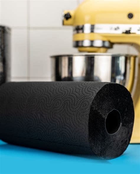 Buy Black Paper Towels 1 Roll for EUR 4.58 | Renova WO