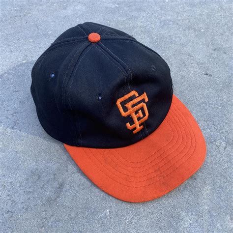 Vintage San Francisco Giants Football Cap Size... - Depop