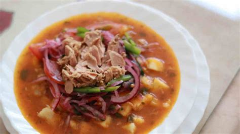 Receta de encebollado ecuatoriano