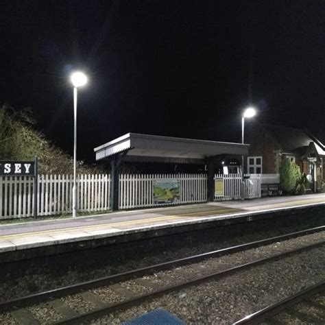 Pewsey Railway Station (PEW) - Rail Station