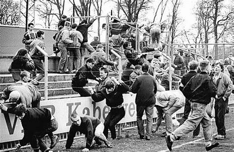 Football hooliganism - Wikipedia