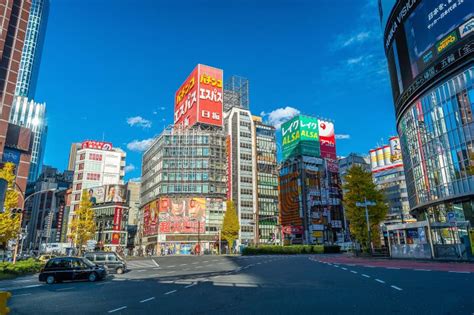 Famous Shinjuku District with Neon Signs in Tokyo, Japan Editorial ...