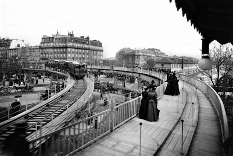 Incredibly Beautiful Vintage Photos of a Two-Mile-Long Moving Sidewalk That Was Built for the ...