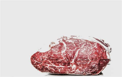 Please do not try to survive on an all-meat diet | Popular Science