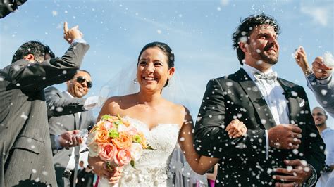 How to plan a luxury foreign wedding at a budget you can afford | IMAGE.ie