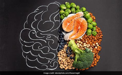 Foods For Brain: 10 Essential Nutrients That Can Sharpen Your Brain