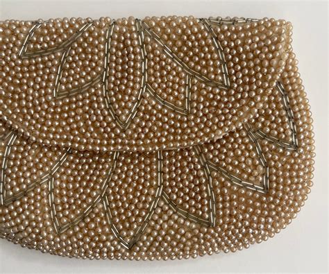 Pearl Floral Beaded Clutch Purse Vintage 50s 60s Made in Japan Silver Flower Set Silver Beads ...