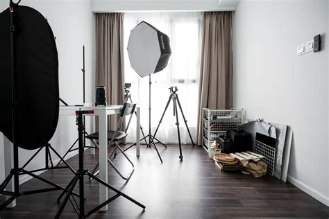What do you need to set up a home photography studio? 4 top creators ...