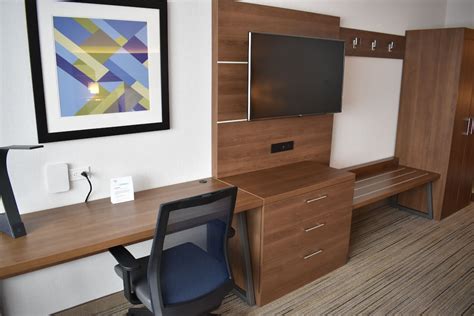 Holiday Inn Express And Suites Boston South - Randolph, an IHG Hotel in Boston | Best Rates ...