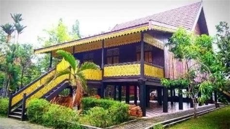 3+ Rumah Adat Jambi (NAMA, GAMBAR, KEUNIKAN, PENJELASAN)