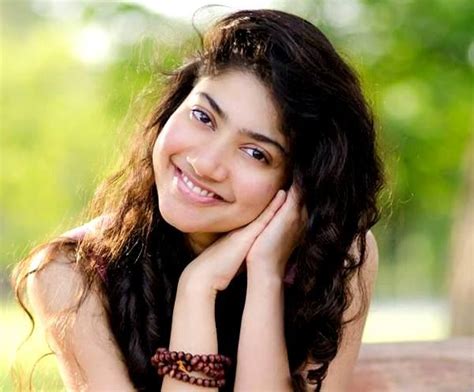 Sai Pallavi (Actress) Age, Boyfriend, Family, Biography & More ...