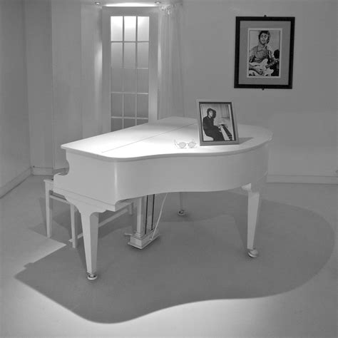 Imagine | John Lennon's white piano from the "Imagine" video… | Flickr