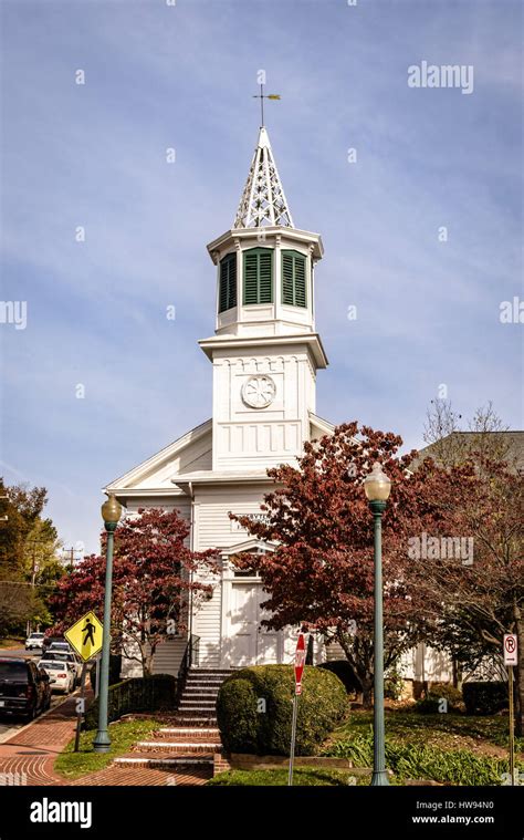 Vienna presbyterian church hi-res stock photography and images - Alamy