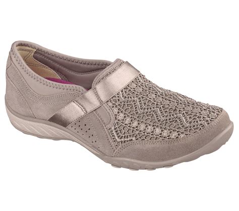 Buy SKECHERS Women's Relaxed Fit: Breathe Easy - Our SongComfort Shoes ...