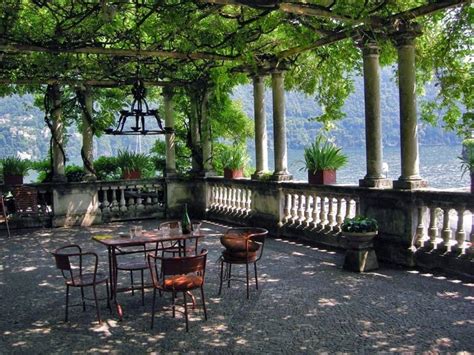 Cernobbio, Lake Como | Lake como, Beautiful places, Italian lakes