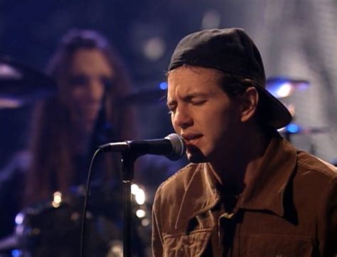 Pearl Jam - MTV Unplugged (3/16/1992) HD 1080p - YouTube | Mtv unplugged, Pearl jam, Mtv