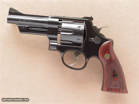 Smith & Wesson Model 27 Classic, Cal. .357 Magnum, 4 Inch Barrel