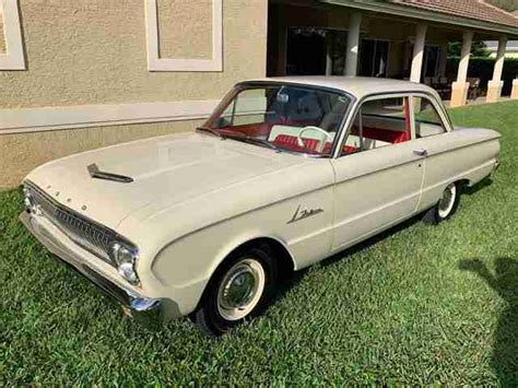 Ford Falcon - Cars-On-Line.com