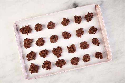 Chocolate Peanut Clusters Recipe