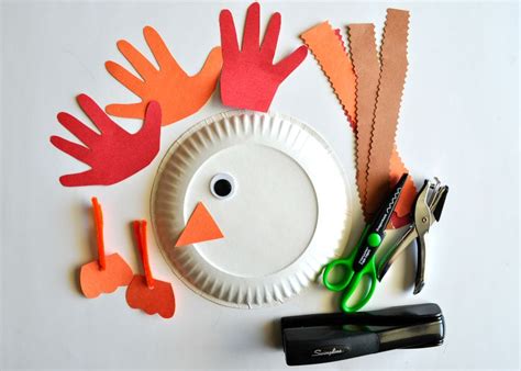 Paper Plate Chicken Craft for Kids | I Heart Crafty Things