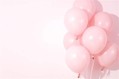 Pink Balloons Background, Pink Balloons Images Free Vectors Stock ...