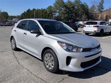 Pre-Owned 2018 Kia Rio 5-Door LX FWD Hatchback