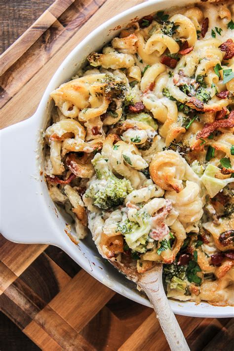 Side Dish Heaven! Bacon Broccoli Mac and Cheese | Sumptuous Living